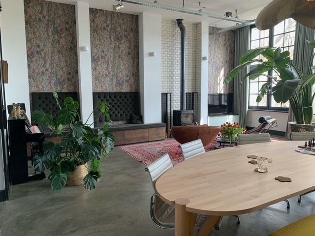 Wonen in een oud schoolgebouw Wonen in een oud schoolgebouw